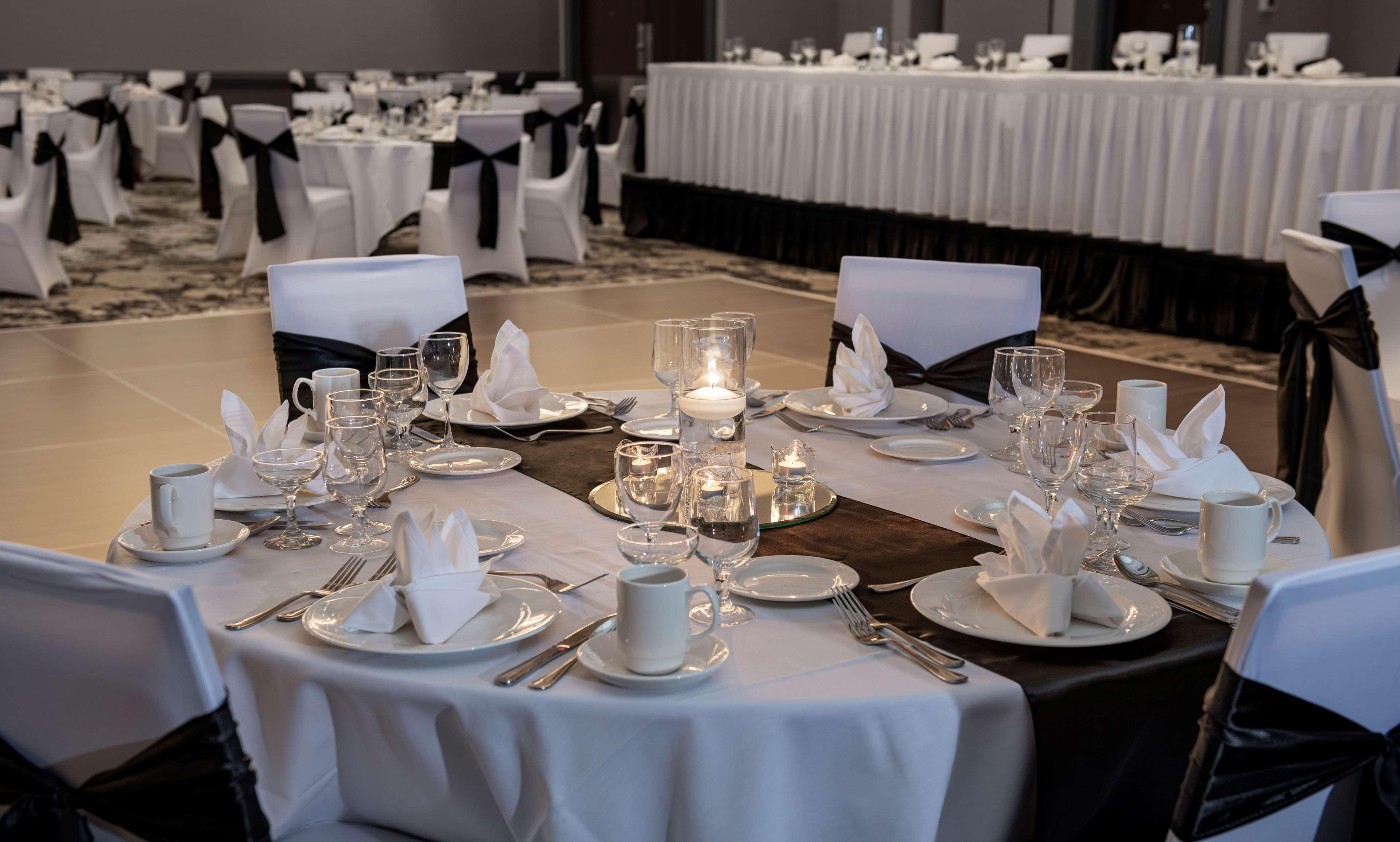 Hotel Doubletree By Hilton Madison East Zewnętrze zdjęcie