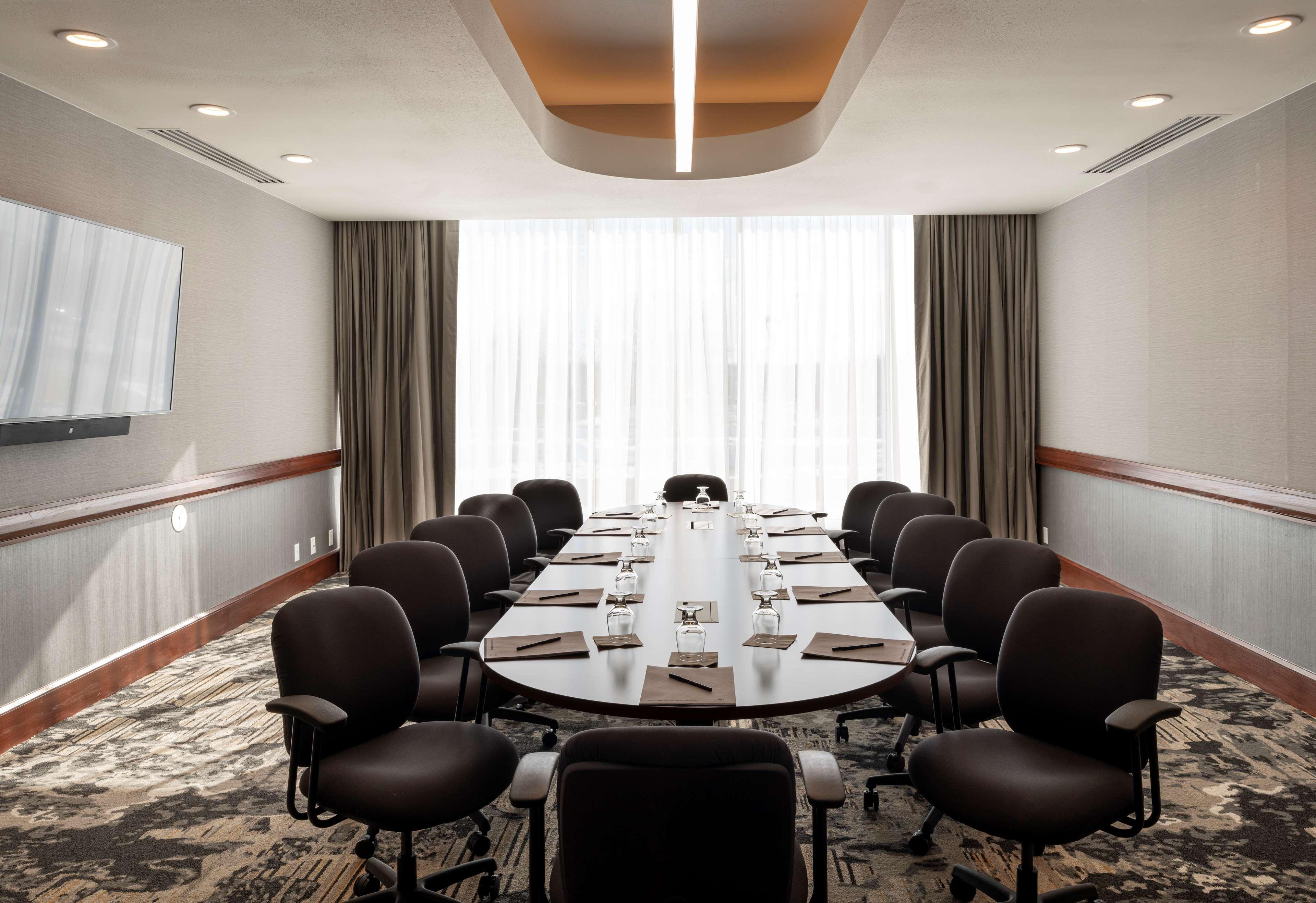 Hotel Doubletree By Hilton Madison East Zewnętrze zdjęcie