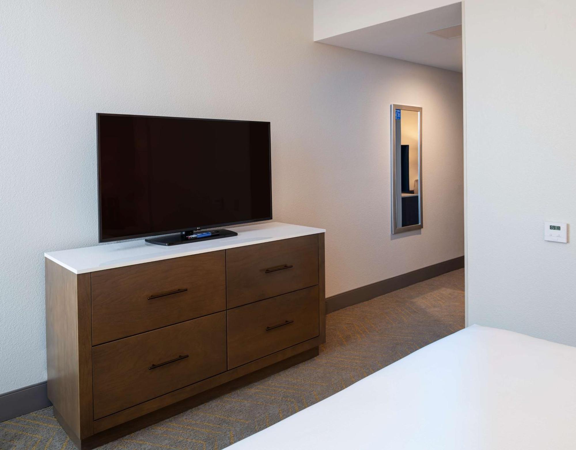 Hotel Doubletree By Hilton Madison East Zewnętrze zdjęcie
