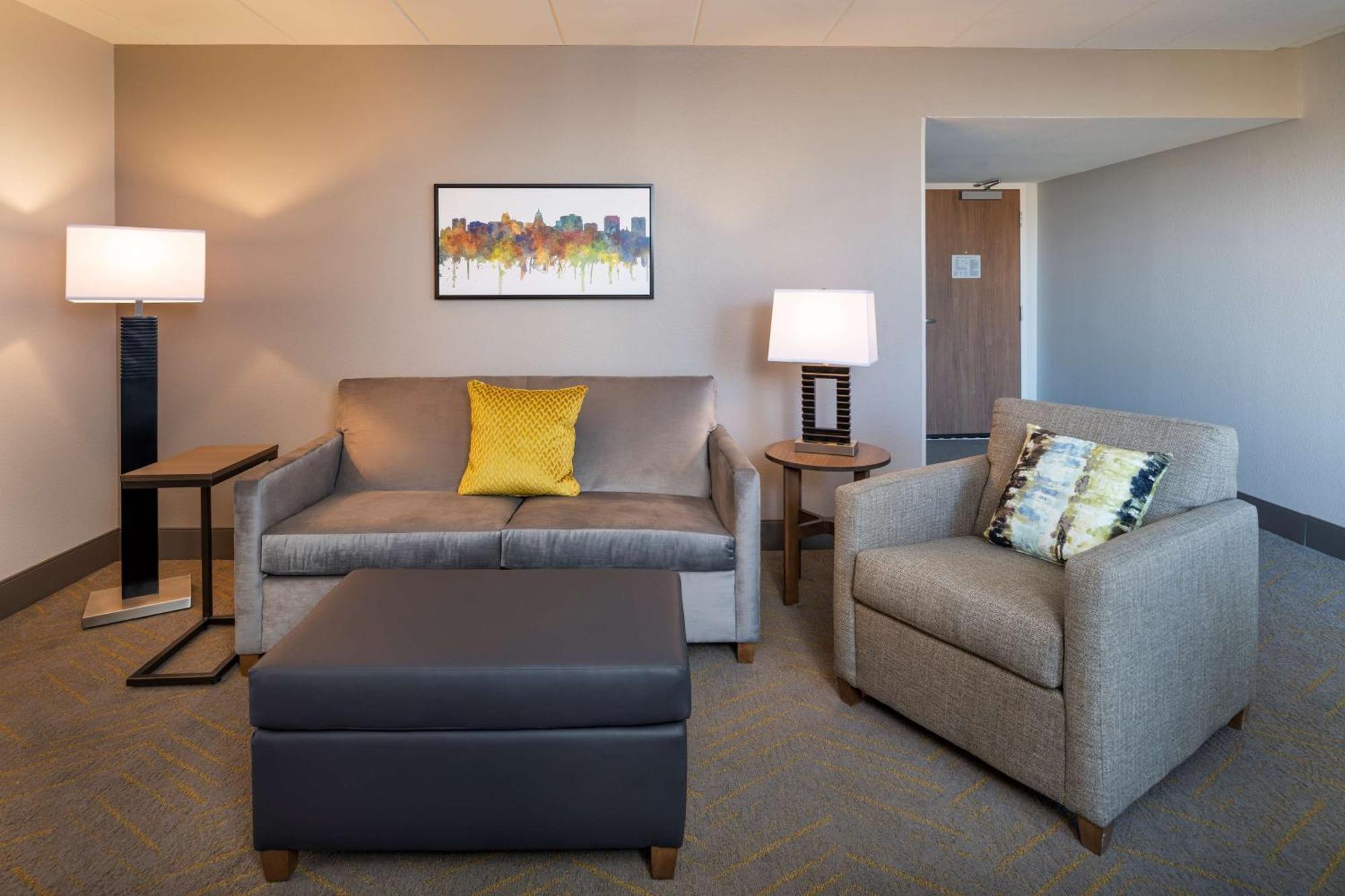 Hotel Doubletree By Hilton Madison East Zewnętrze zdjęcie
