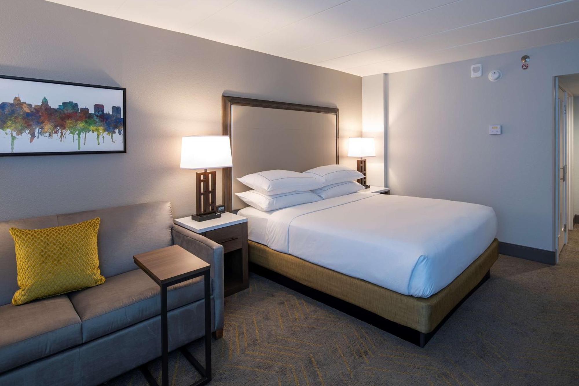Hotel Doubletree By Hilton Madison East Zewnętrze zdjęcie